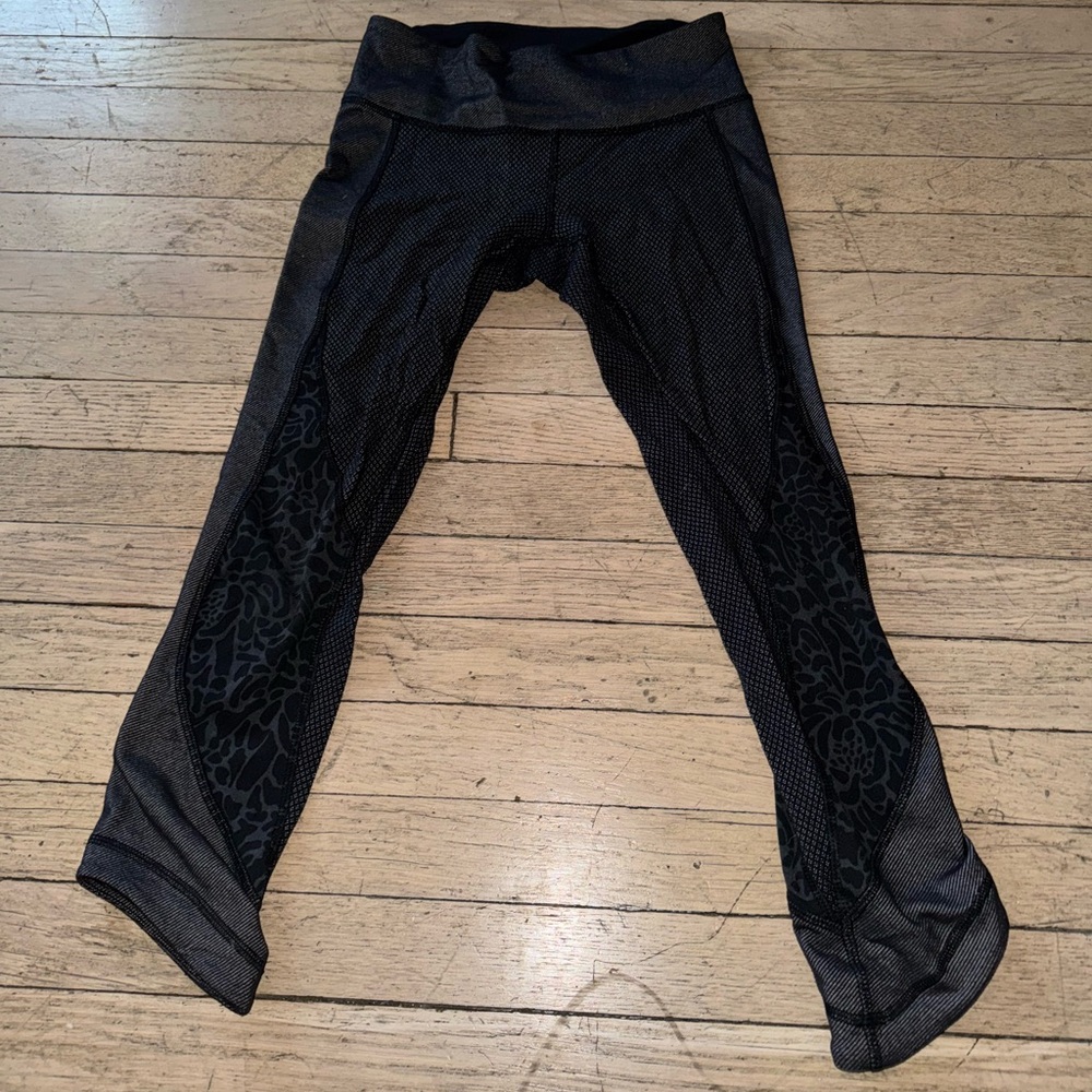 Lululemon Cropped Leggings